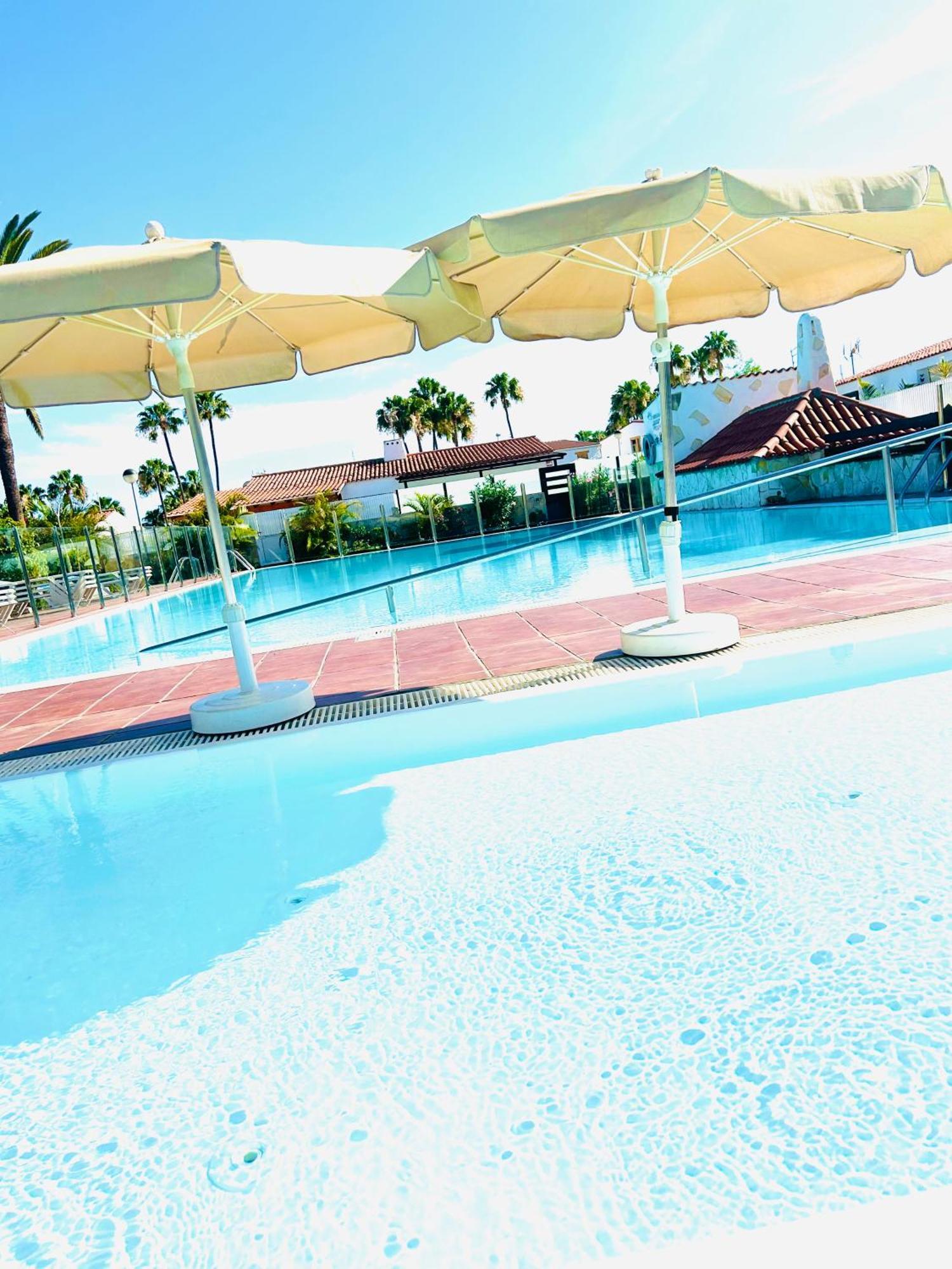 Oasis Beach Holiday Home With Jacuzzi Плайя-дель-Инглес Экстерьер фото